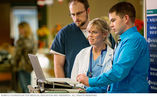 A team works together to evaluate and treat people at Mayo Clinic.