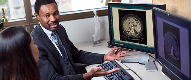 Image of Dr. Lewis in the Hepatobiliary Cancer Lab at Mayo Clinic