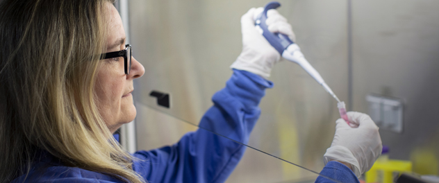 Dr. Fairweather in her research lab at Mayo Clinic